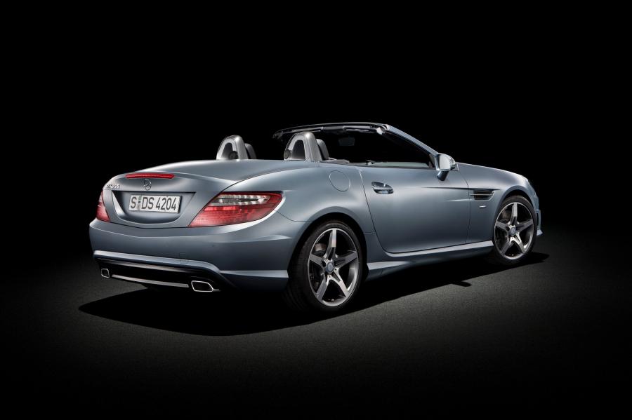  Mercedes-Benz SLK-Class 2012 года  (фото 17 из 36)
